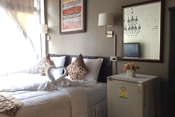Room 25 of 42