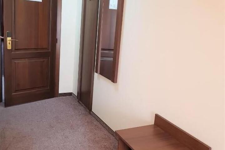 Room 8 of 73