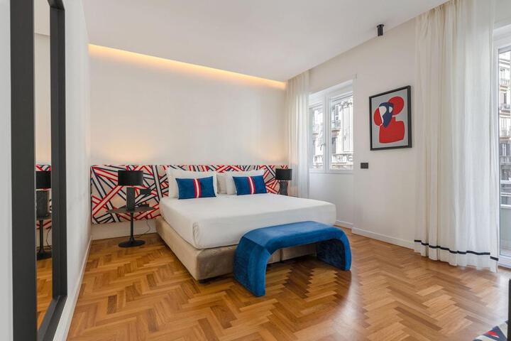 Room 4 of 43