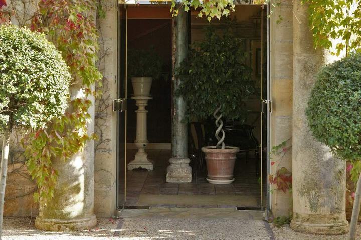 Hotel 30 of 34