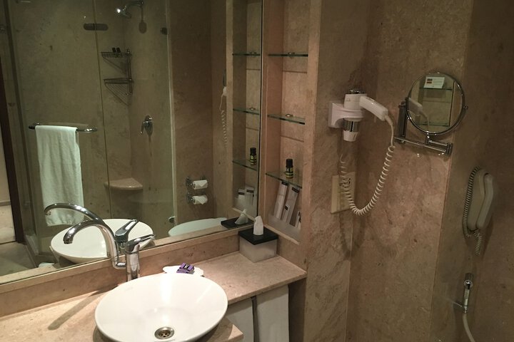 Bathroom Interior Photo