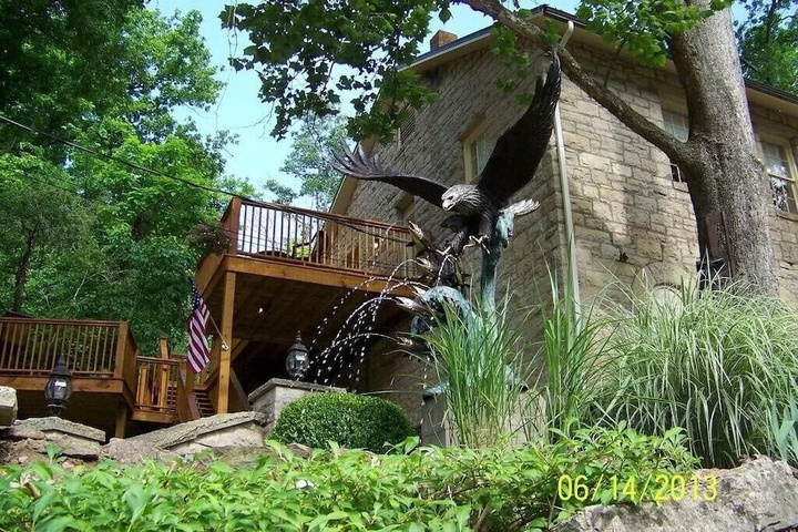 Photo of The Brownstone Inn