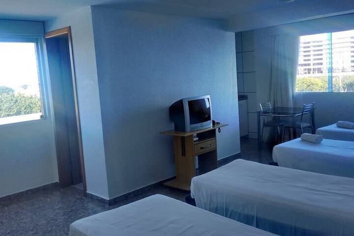 Room 12 of 50