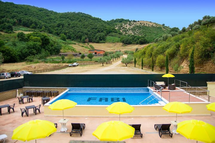 Pool 57 of 132