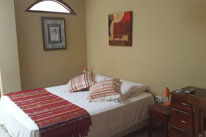 Room 5 of 48