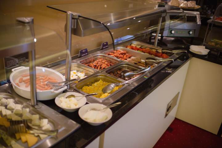 Breakfast/Coffee Service 107 of 146