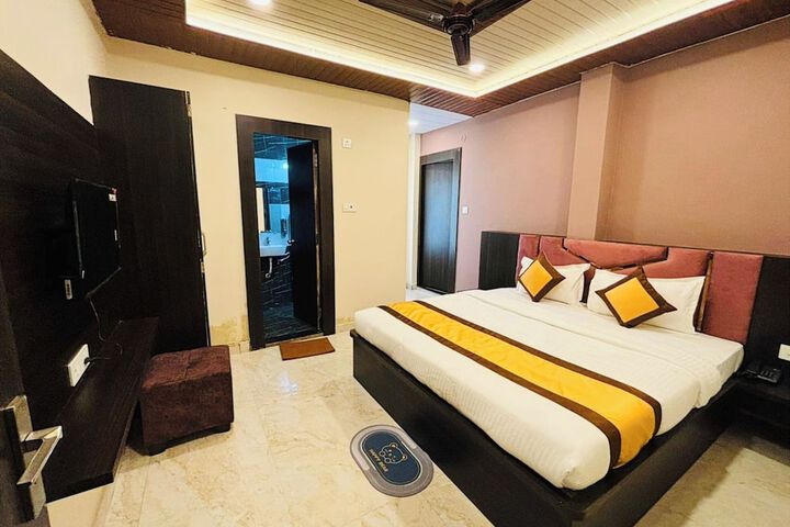 Room 20 of 26