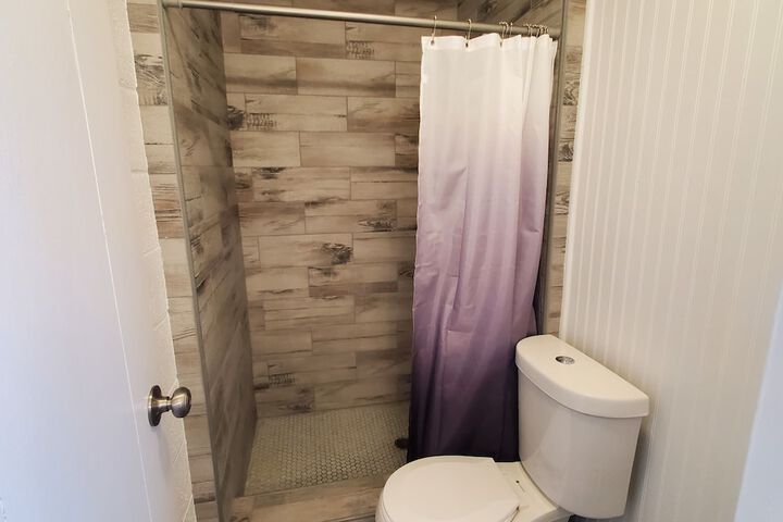 Room 5 of 7