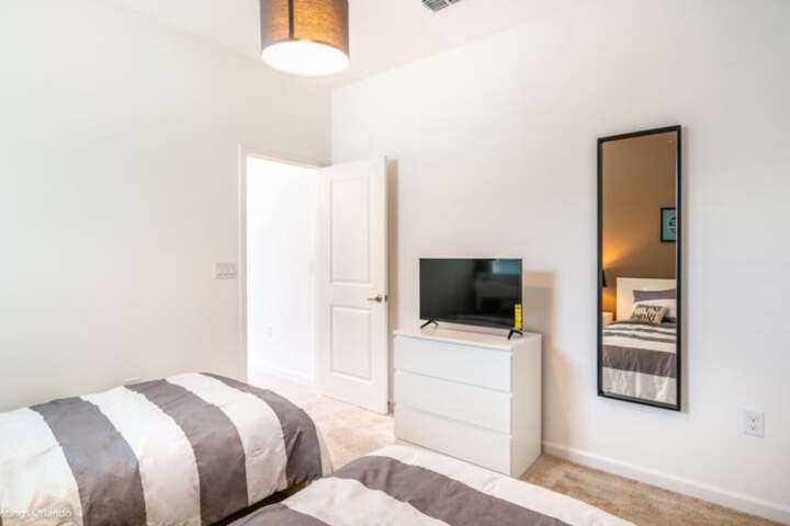 Room 20 of 64