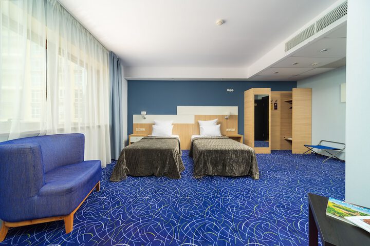 Room 16 of 78