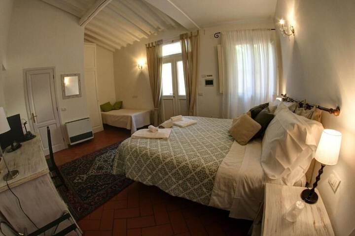 Room 38 of 60