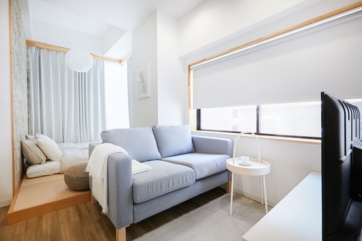 Room 42 of 86