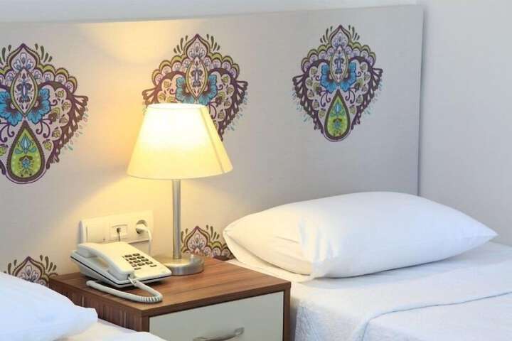 Room 5 of 24