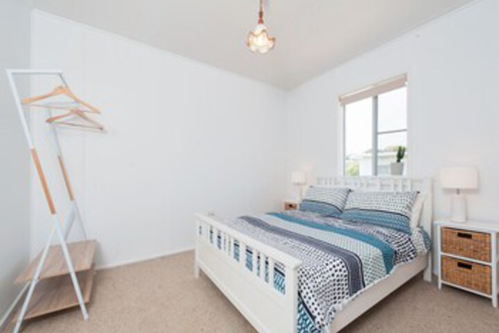 Room 15 of 17