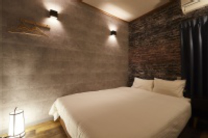 Room 209 of 288