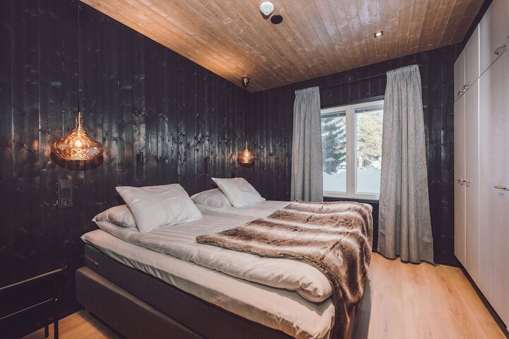 Room 12 of 52