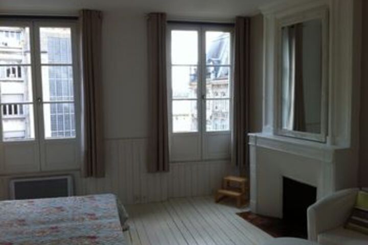 Room 14 of 17