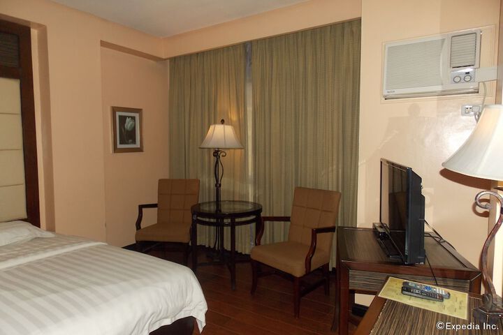 Room 12 of 57