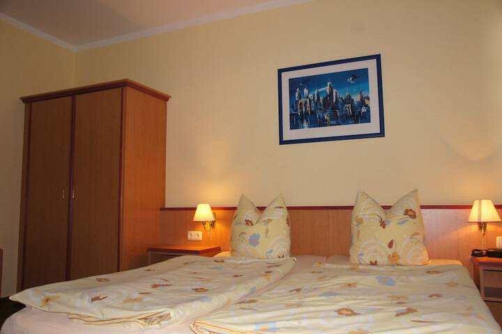 Room 20 of 52