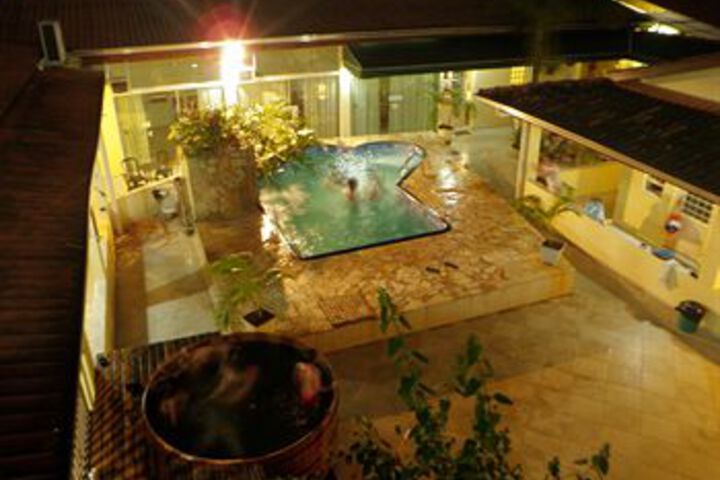 Hotel Exterior 6 of 24