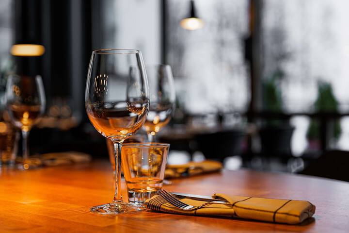 Dining 46 of 60