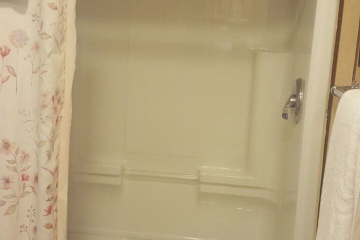 Room 49 of 128