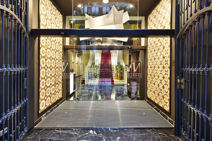 Hotel Lobby