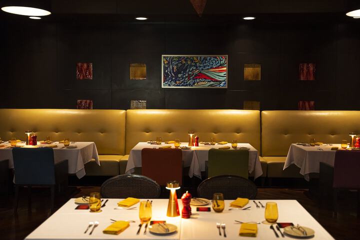 Dining 83 of 149