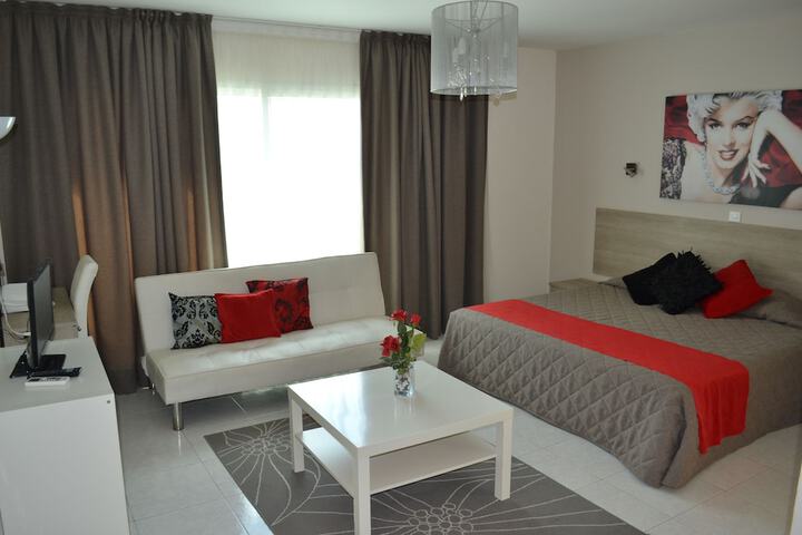 Room 21 of 70