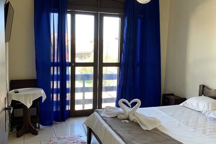 Room 8 of 51