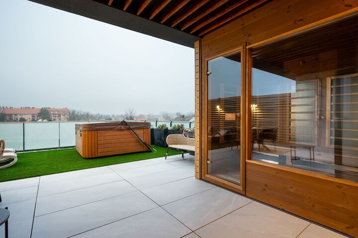 Terrace/Patio 87 of 135