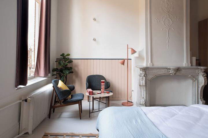 Room 15 of 51