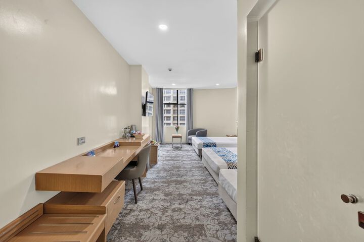 Room 62 of 149