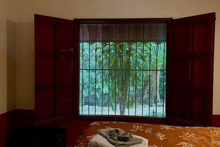 Room 56 of 160