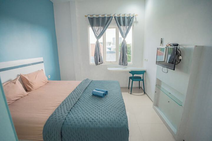 Room 54 of 82