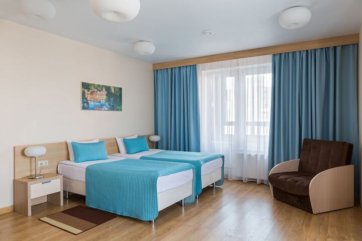 Room 10 of 84