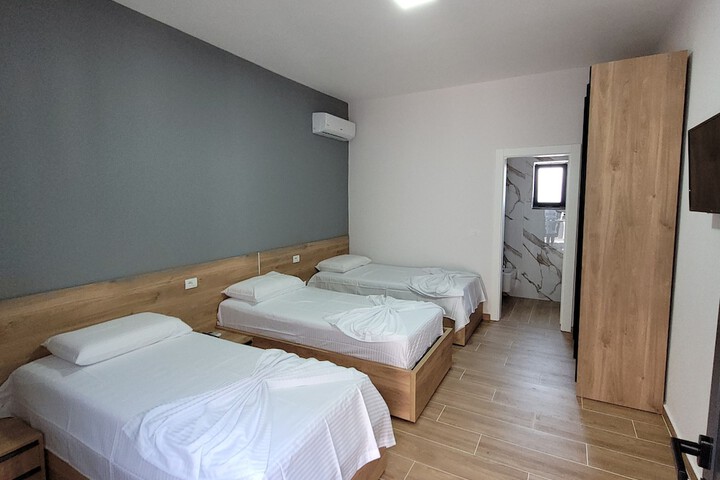 Erandi Hotel Tirana