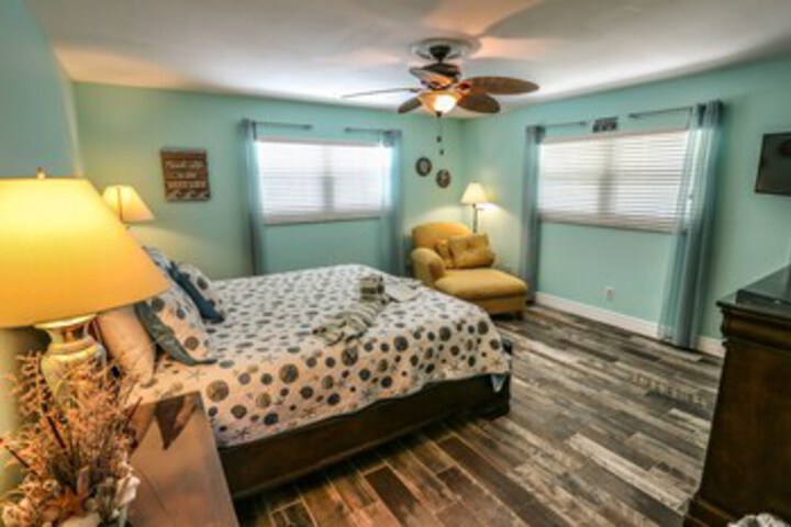 Room 28 of 31