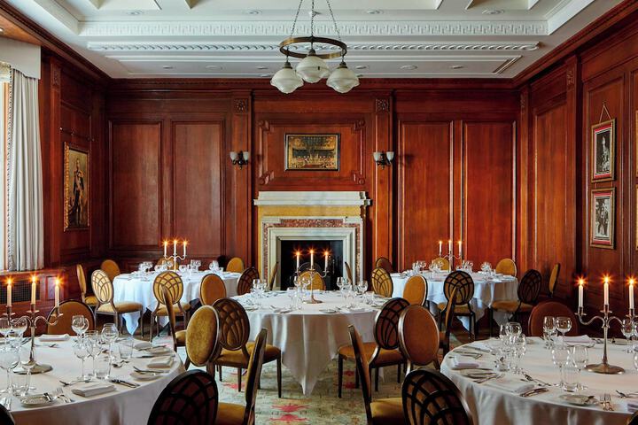 Ballroom/Hall 88 of 110