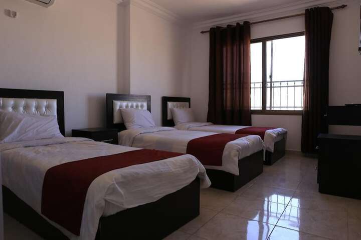 Room 8 of 44