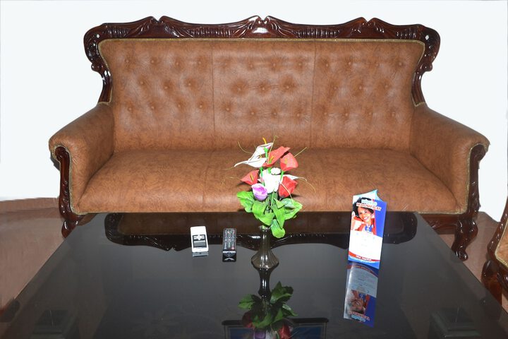 Room 15 of 32