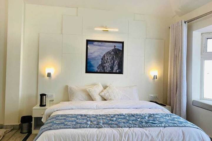 HOTEL DIAMOND