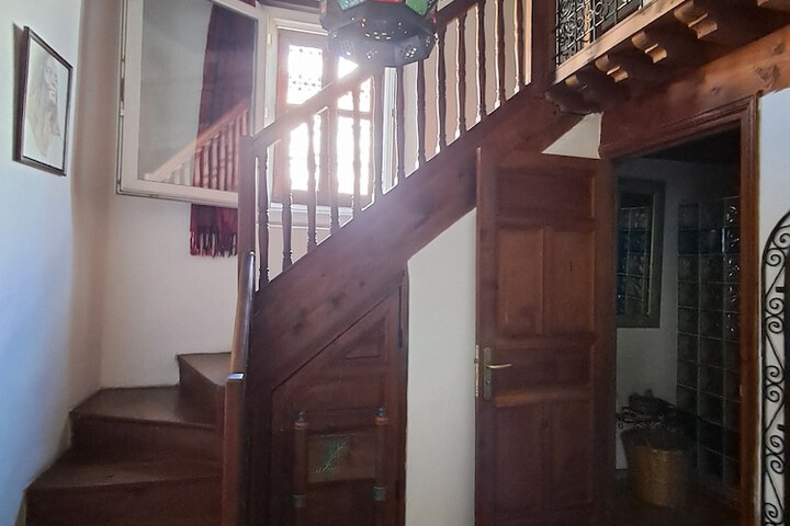 Room 12 of 64