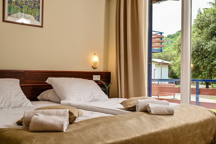 Room 21 of 62