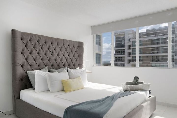 Room 15 of 30