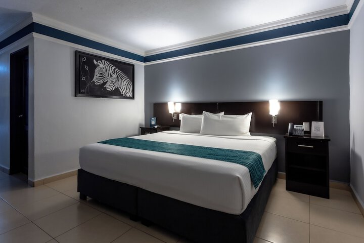 Room 47 of 166