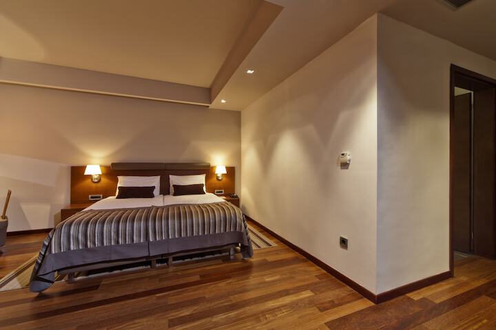 Room 18 of 58