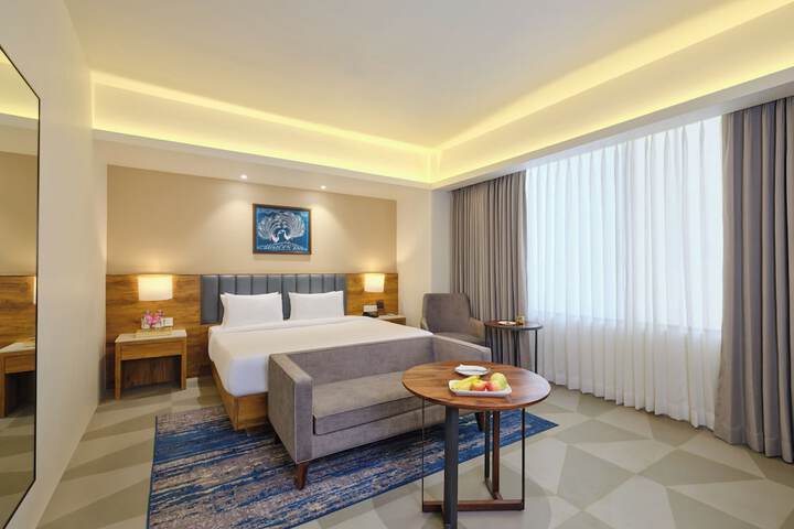 Room 13 of 25
