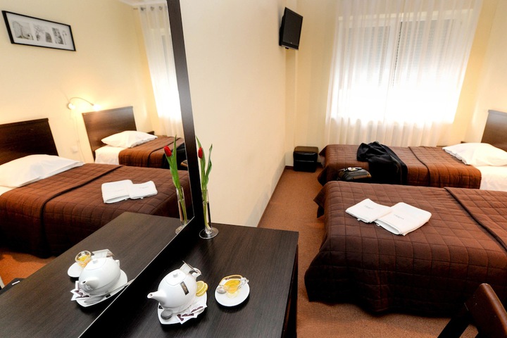 Room 10 of 55