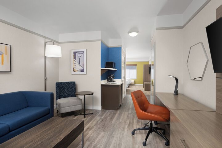 Room 21 of 68